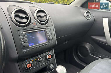 Внедорожник / Кроссовер Nissan Qashqai 2011 в 