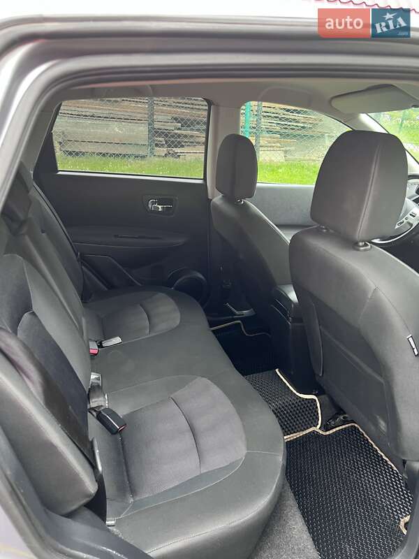 Внедорожник / Кроссовер Nissan Qashqai 2012 в Бориславе