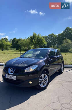 Внедорожник / Кроссовер Nissan Qashqai 2012 в Коростышеве