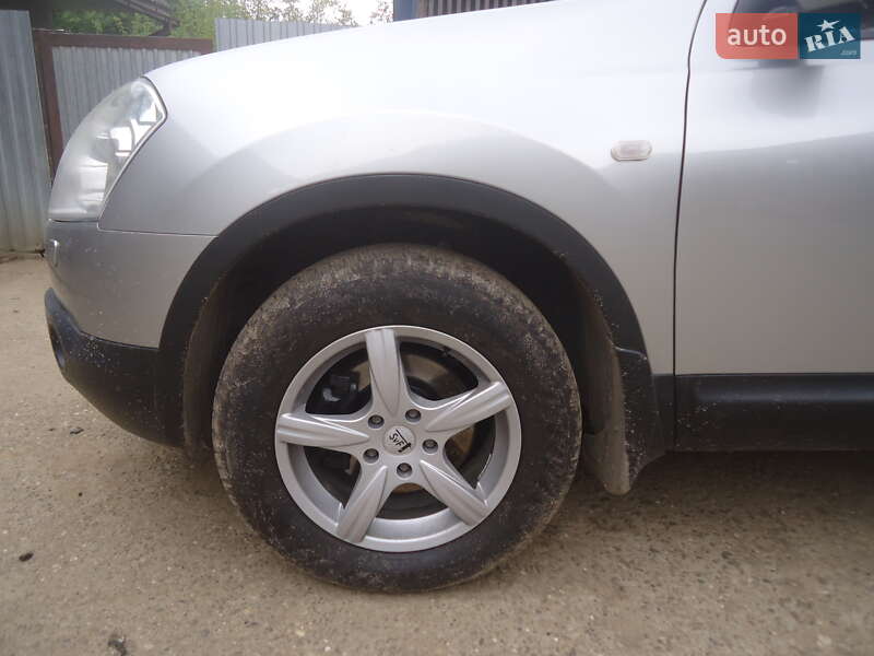 Позашляховик / Кросовер Nissan Qashqai 2007 в Хусті