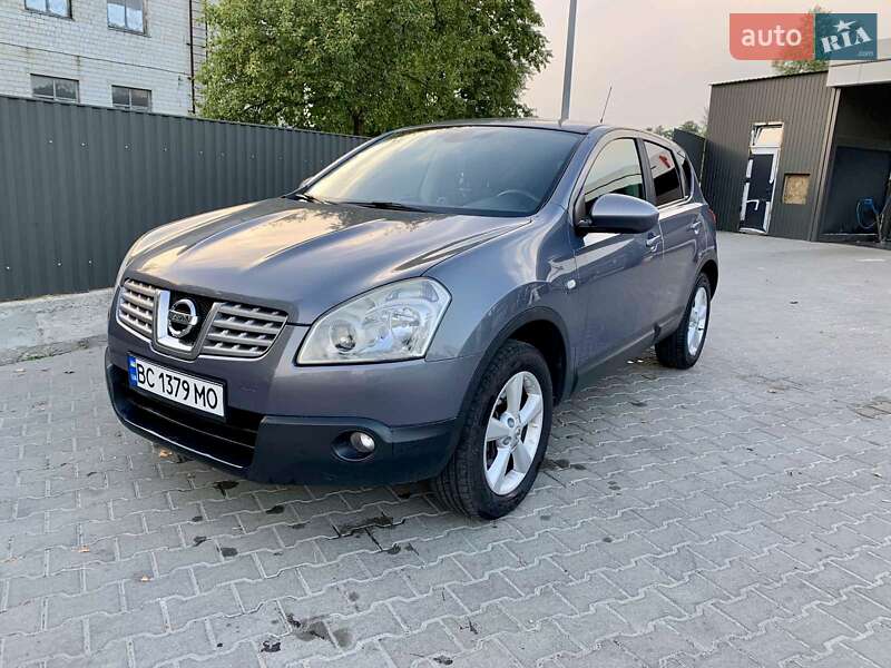 Позашляховик / Кросовер Nissan Qashqai 2010 в 