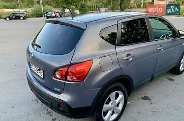 Позашляховик / Кросовер Nissan Qashqai 2010 в 