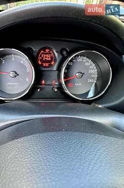 Позашляховик / Кросовер Nissan Qashqai 2010 в 