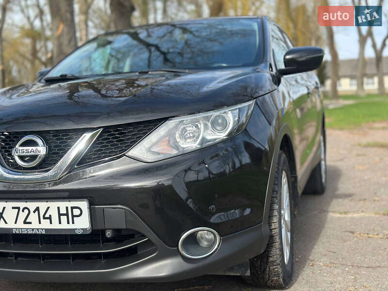 Внедорожник / Кроссовер Nissan Qashqai 2015 в Теофиполе