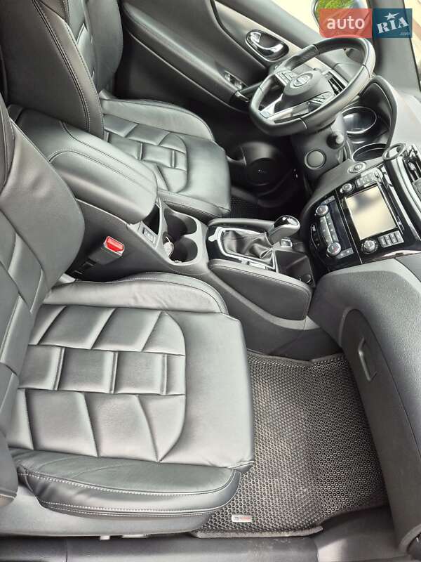 Внедорожник / Кроссовер Nissan Qashqai 2020 в Днепре