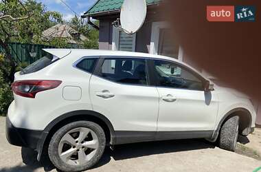 Внедорожник / Кроссовер Nissan Qashqai 2018 в 