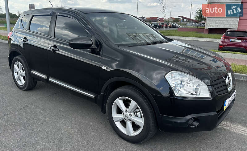 Внедорожник / Кроссовер Nissan Qashqai 2008 в 
