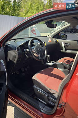 Внедорожник / Кроссовер Nissan Qashqai 2007 в 