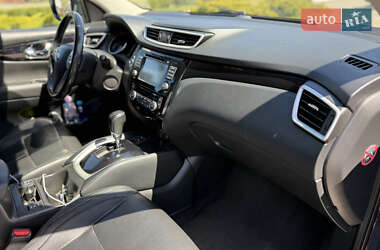 Позашляховик / Кросовер Nissan Qashqai 2014 в 