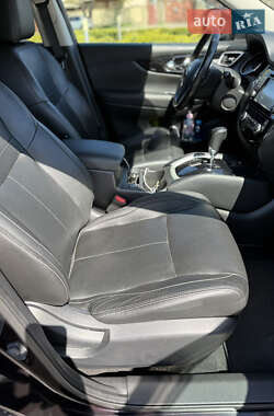 Позашляховик / Кросовер Nissan Qashqai 2014 в 