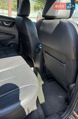 Позашляховик / Кросовер Nissan Qashqai 2014 в 