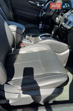 Позашляховик / Кросовер Nissan Qashqai 2014 в 