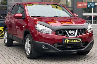 Внедорожник / Кроссовер Nissan Qashqai 2011 в Ивано-Франковске