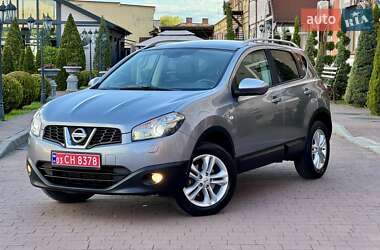 Внедорожник / Кроссовер Nissan Qashqai 2011 в Стрые