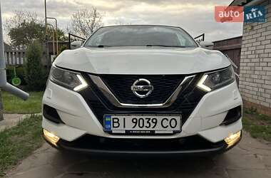 Позашляховик / Кросовер Nissan Qashqai 2018 в 