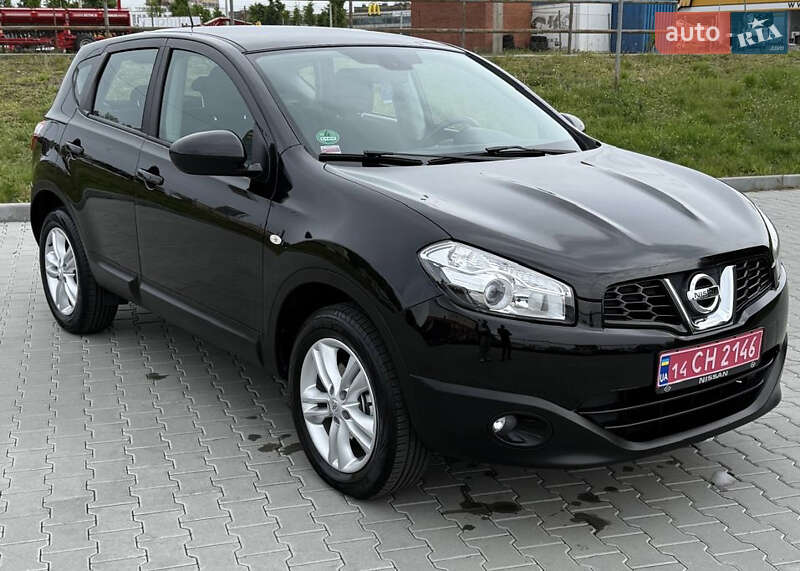 Внедорожник / Кроссовер Nissan Qashqai 2011 в 