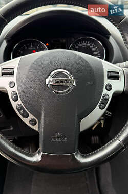 Внедорожник / Кроссовер Nissan Qashqai 2011 в 