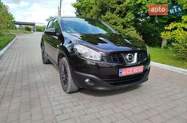 Позашляховик / Кросовер Nissan Qashqai 2012 в Тлумачі