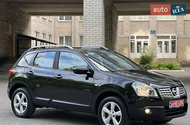 Внедорожник / Кроссовер Nissan Qashqai 2010 в 