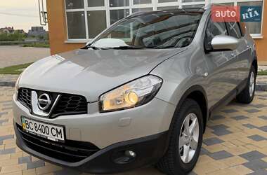 Позашляховик / Кросовер Nissan Qashqai 2011 в 