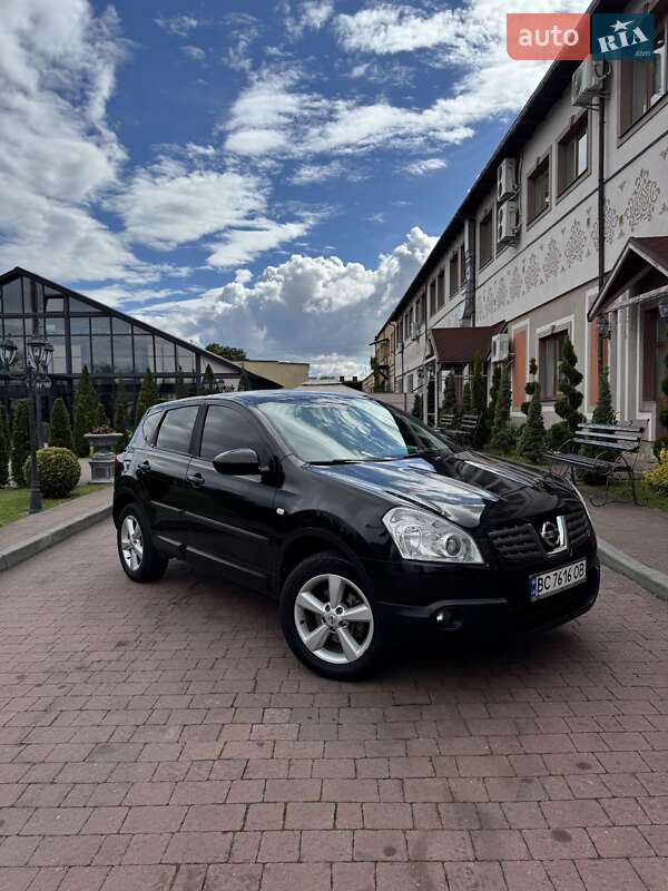 Внедорожник / Кроссовер Nissan Qashqai 2008 в Стрые