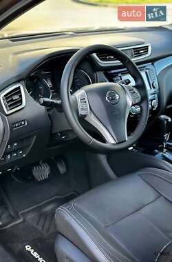 Позашляховик / Кросовер Nissan Qashqai 2014 в 