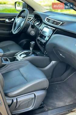 Позашляховик / Кросовер Nissan Qashqai 2014 в 