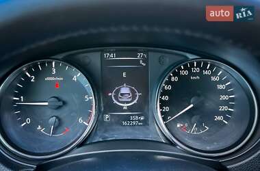 Позашляховик / Кросовер Nissan Qashqai 2014 в 