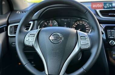 Позашляховик / Кросовер Nissan Qashqai 2014 в 