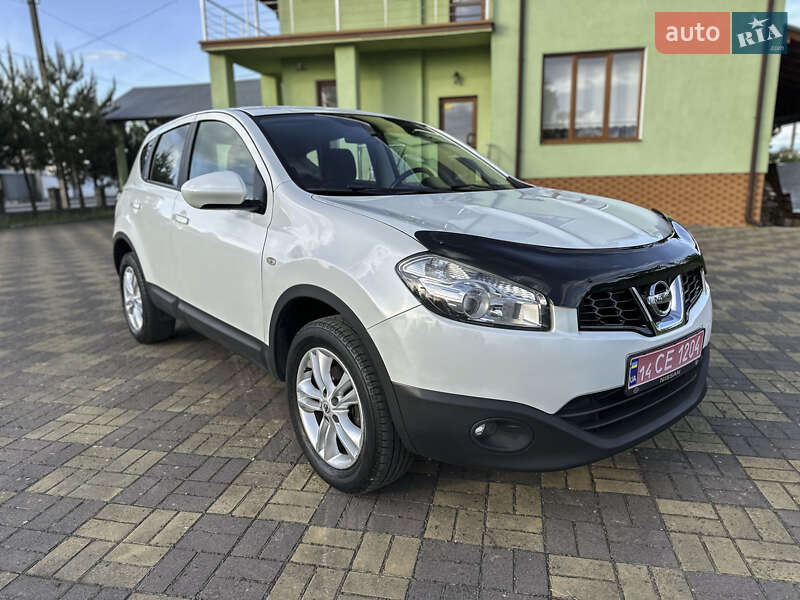 Позашляховик / Кросовер Nissan Qashqai 2013 в Самборі