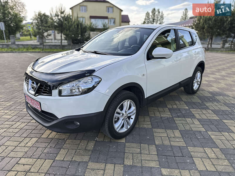Позашляховик / Кросовер Nissan Qashqai 2013 в Самборі