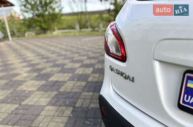 Позашляховик / Кросовер Nissan Qashqai 2013 в 