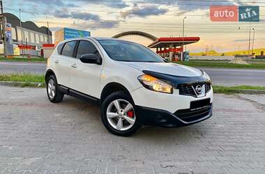 Позашляховик / Кросовер Nissan Qashqai 2010 в Тернополі