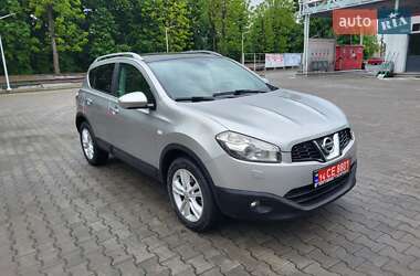 Внедорожник / Кроссовер Nissan Qashqai 2011 в 
