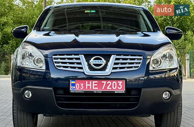Позашляховик / Кросовер Nissan Qashqai 2010 в 
