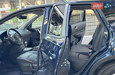Позашляховик / Кросовер Nissan Qashqai 2010 в 