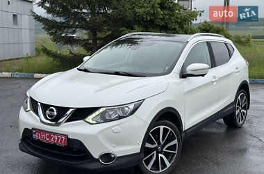 Внедорожник / Кроссовер Nissan Qashqai 2015 в Радивилове