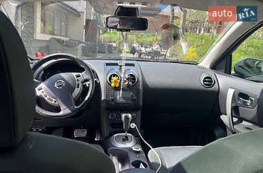 Внедорожник / Кроссовер Nissan Qashqai 2011 в 