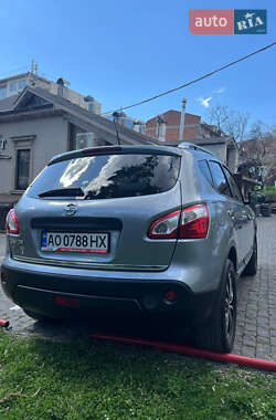 Внедорожник / Кроссовер Nissan Qashqai 2011 в 