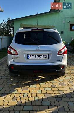 Внедорожник / Кроссовер Nissan Qashqai 2011 в 