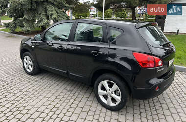 Внедорожник / Кроссовер Nissan Qashqai 2009 в 