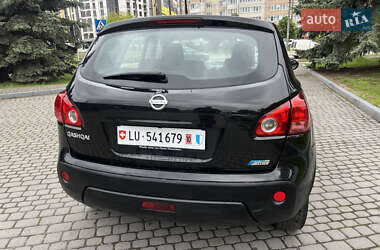 Внедорожник / Кроссовер Nissan Qashqai 2009 в 