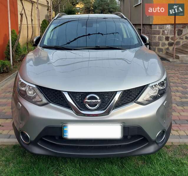 Позашляховик / Кросовер Nissan Qashqai 2014 в Мукачевому
