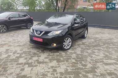 Внедорожник / Кроссовер Nissan Qashqai 2014 в 