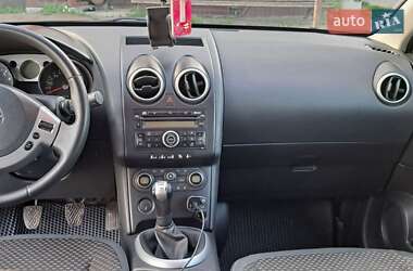 Внедорожник / Кроссовер Nissan Qashqai 2007 в 