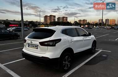 Внедорожник / Кроссовер Nissan Qashqai 2021 в 