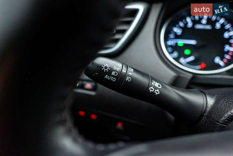 Внедорожник / Кроссовер Nissan Qashqai 2018 в Киеве