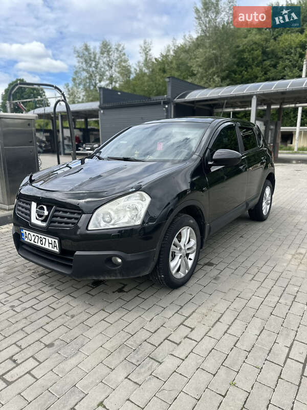 Внедорожник / Кроссовер Nissan Qashqai 2008 в 