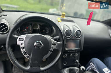 Внедорожник / Кроссовер Nissan Qashqai 2008 в 