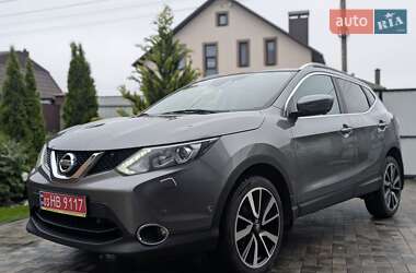 Внедорожник / Кроссовер Nissan Qashqai 2015 в Виннице
